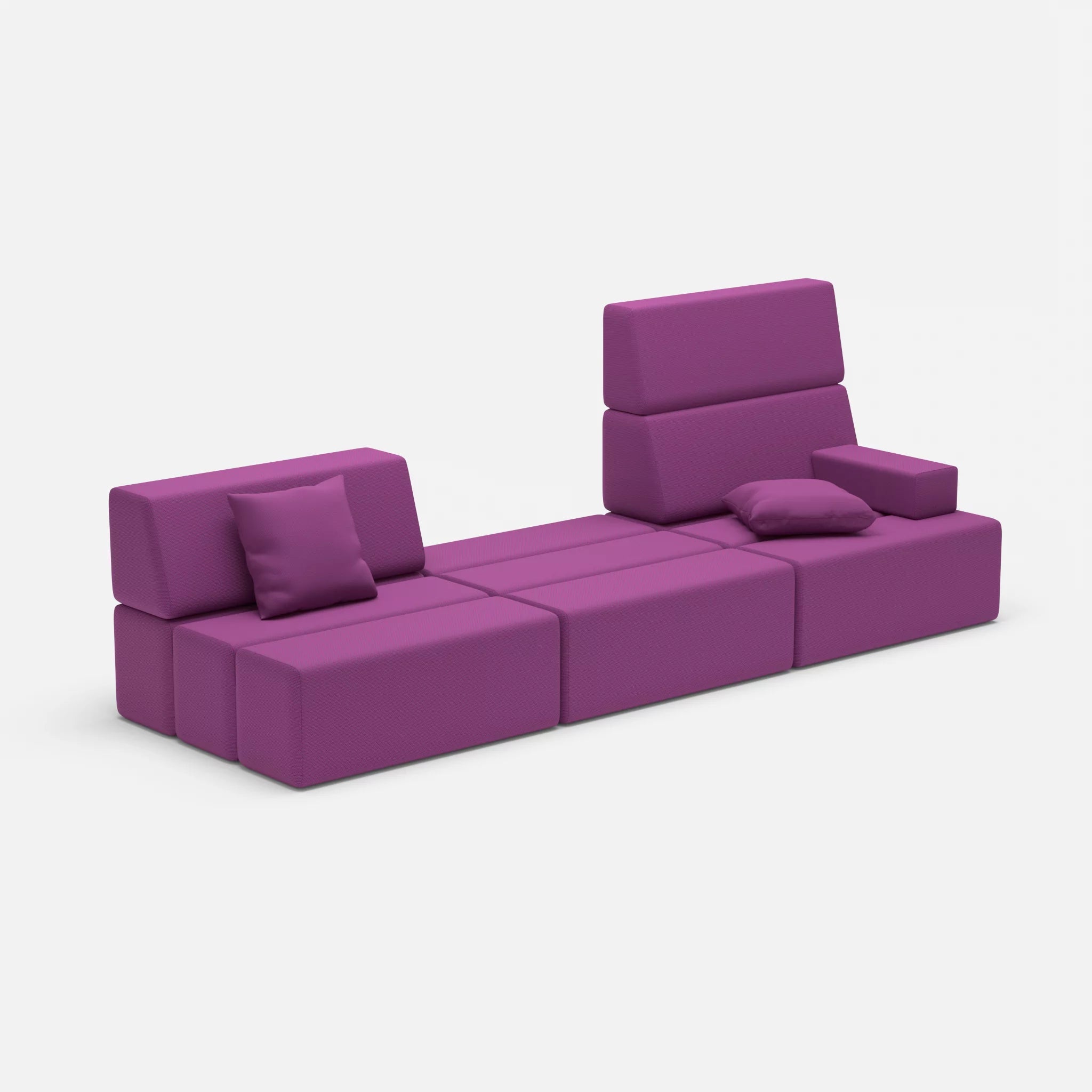 3 Sitzer Sofa Bricks 1 novumviola in Violett von der Seite