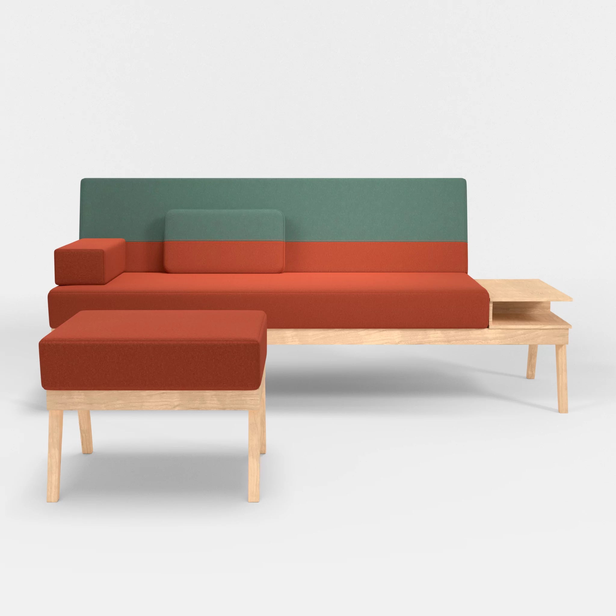 3er Sitzsofa Bauz mit Ablage rechts und Pouf dama0062-dama0045 in Orange und Türkis von vorne
